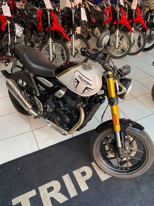 TRIUMPH SPEED 400 